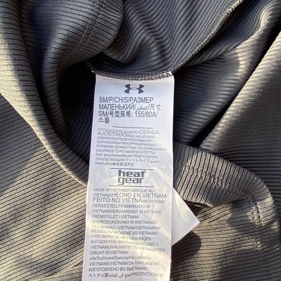 Under Armour HeatGear Women's Gray Athletic Tank Top Size S - Picture 6 of 7